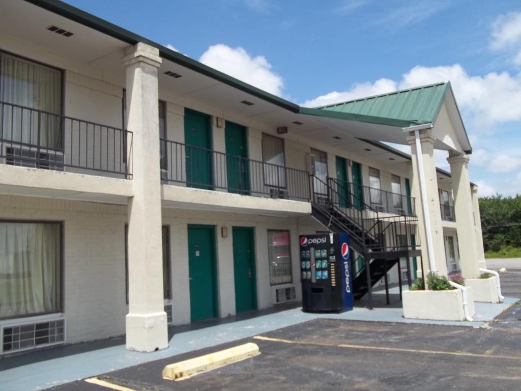 America'S Best Inn - Brinkley Buitenkant foto