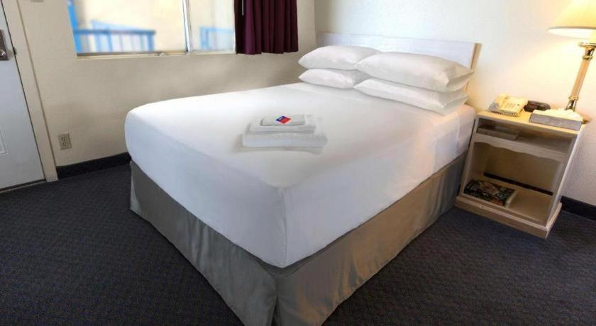 America'S Best Inn - Brinkley Buitenkant foto
