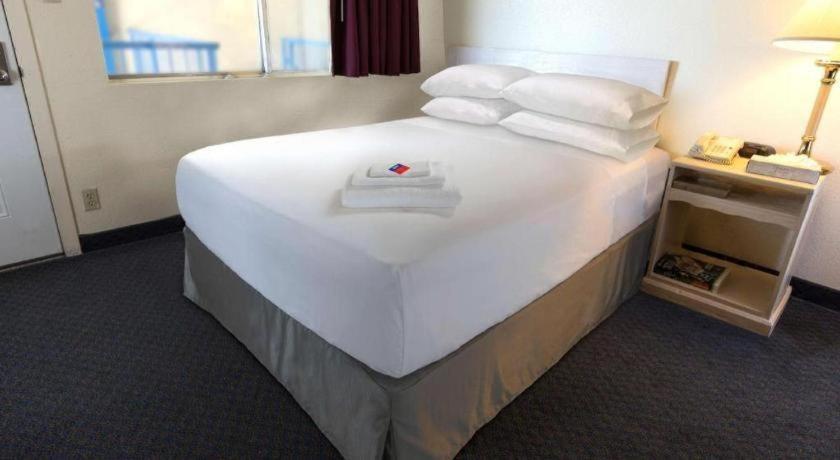 America'S Best Inn - Brinkley Buitenkant foto